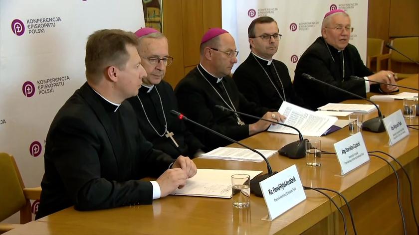 Biskupi powołali fundację, która ma pomagać ofiarom wykorzystywania seksualnego