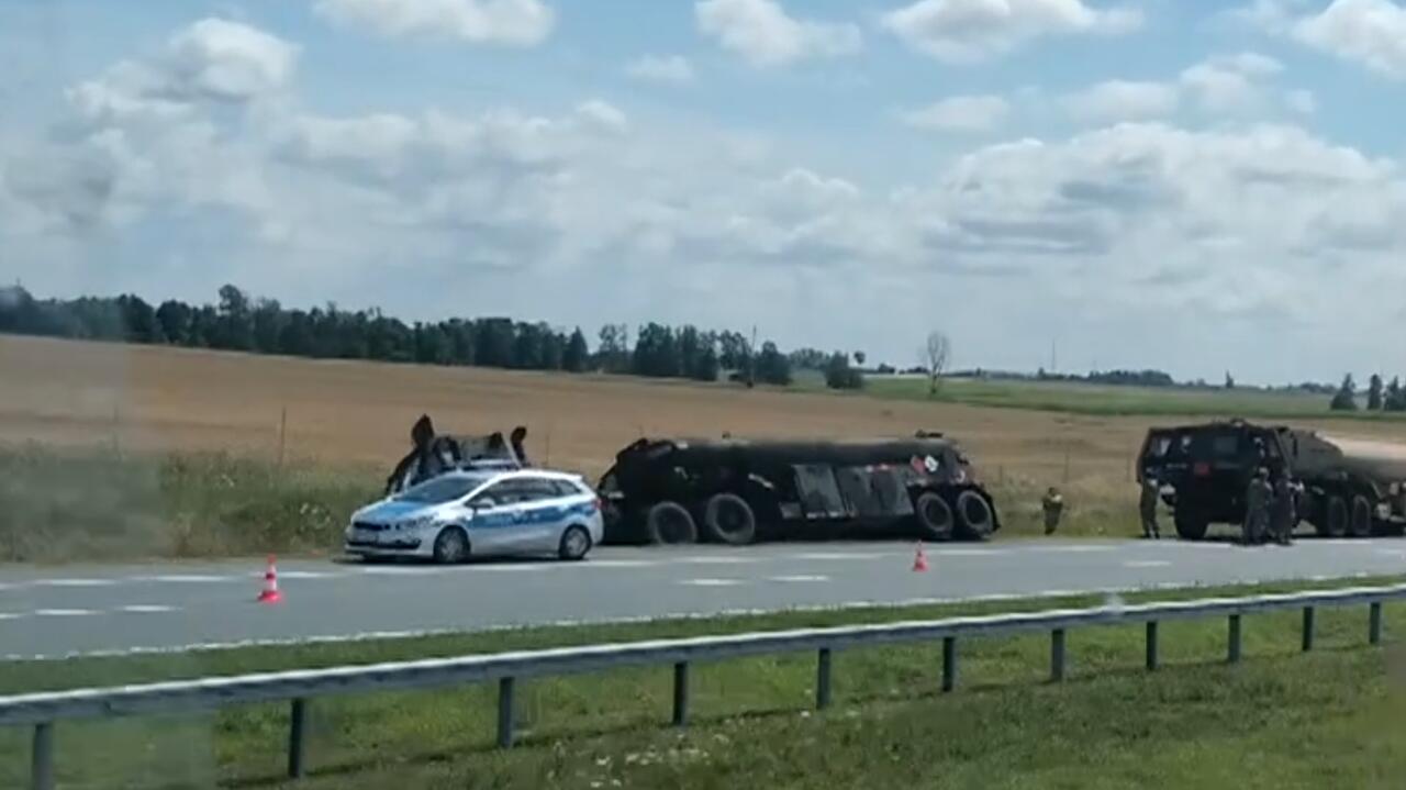 Amerykańska wojskowa cysterna zjechała do rowu na S5 pod Bydgoszczą