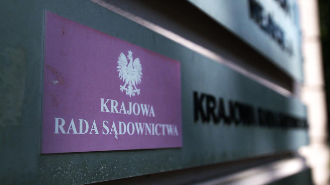 Co dalej z KRS? Jest koalicyjny projekt uchwały