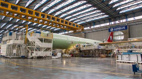 Airbus Beluga odleciał z lotniska Chopina