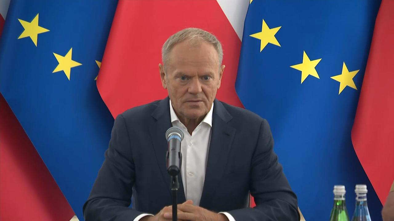 Donald Tusk: byliśmy gotowi do zestrzelenia rakiety, która spadła w okolicach Tarnawy-Kolonii