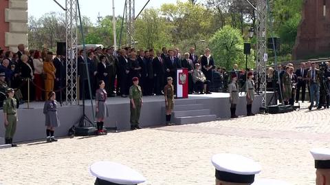 Całe przemówienie prezydenta Andrzeja Dudy na Placu Zamkowym