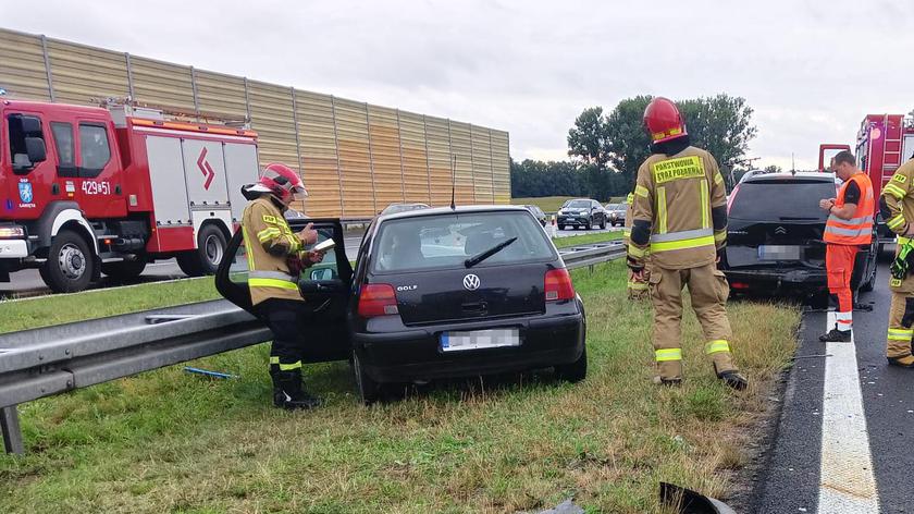 Juków. Cztery osoby ranne w wypadku trzech aut na autostradzie A1