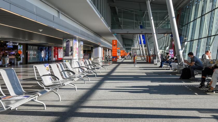 Puste lotniska, inwestycja w Radomiu kontynuowana