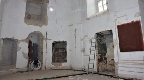 Chełm. Kolejne odkrycie w budynku dawnej cerkwi. W ścianach są wnęki, o których milczą źródła (materiał z 4.01.2023)