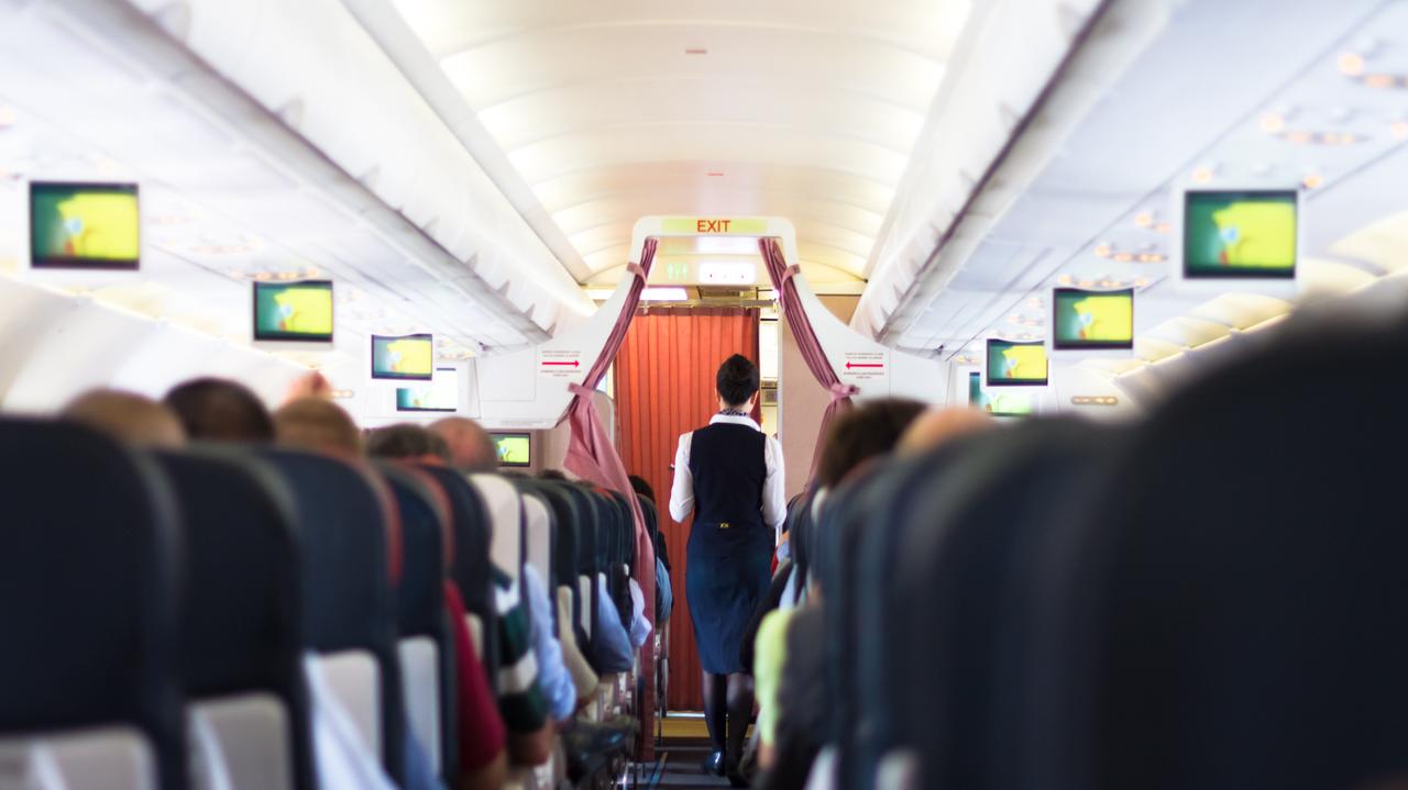 Zakaz dla stewardes z "nadwagą". Linie wprowadziły surowy limit