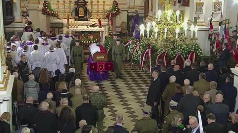 W uroczystościach pogrzebowych "Łupaszki" udział bierze m.in. prezydent Andrzej Duda