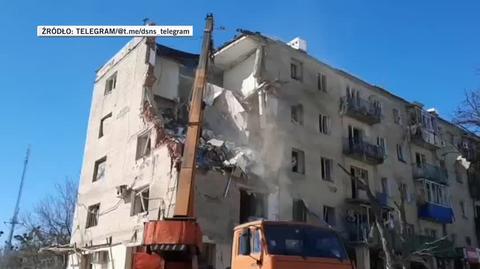 Zniszczony budynek w Charkowie 