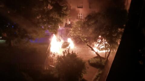 Pożar dwóch samochodów osobowych w Szczecinie