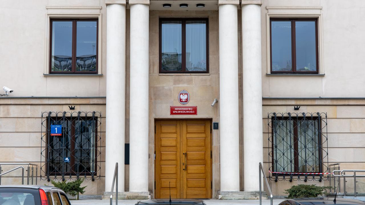 Awaria w Ministerstwie Sprawiedliwości. Resort tłumaczy, co się stało