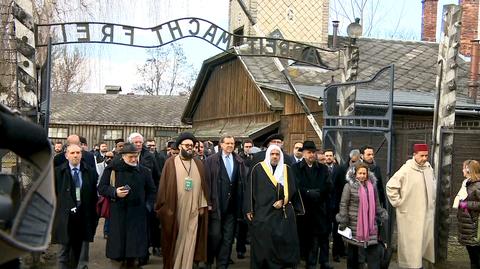 Sekretarz generalny Światowej Ligii Muzułmańskiej złożył wizytę w obozie Auschwitz-Birkenau 