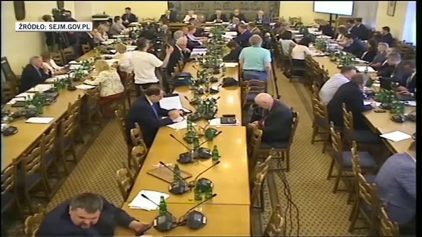 Suski do Patkowskiego: stanowisko rządu poproszę na piśmie