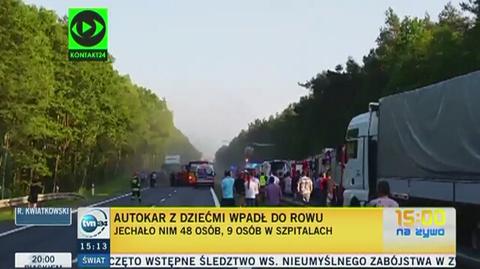 Autokar z dziećmi w rowie. TVN24 nieoficjalnie: kierowca jechał za szybko