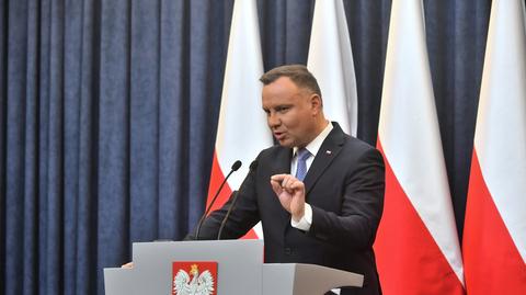 Prezydent: Odmawiam podpisania nowelizacji i kieruję ją do Sejmu do ponownego rozpatrzenia. Wetuję ją (wideo z 27.12.2021)