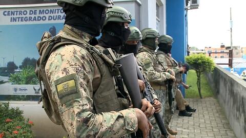 Ekwador. Policja i wojsko walczą w więzieniach z gangami narkotykowymi