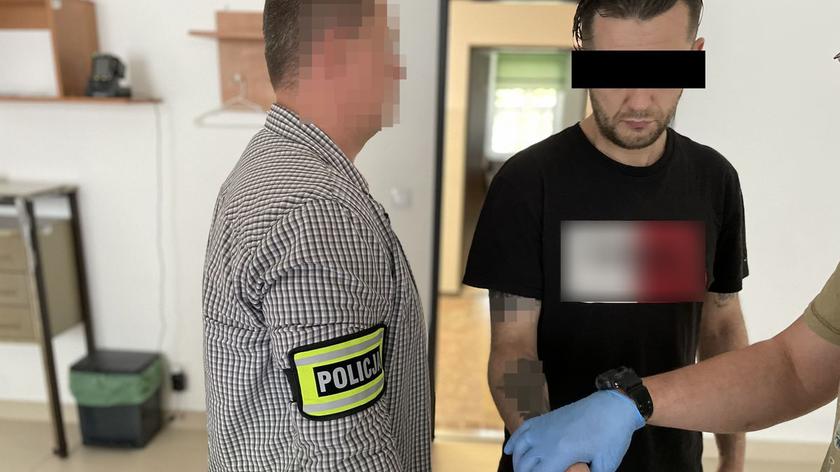 Lublin. Policja zatrzymała dwóch mężczyzn podejrzanych o oszustwo "na policjanta" (materiał archiwalny z 12.06.2022)