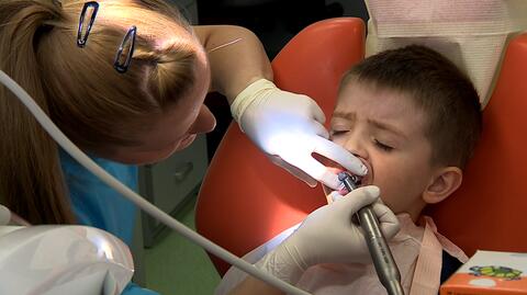 Polskie dzieci mają popsute zęby
