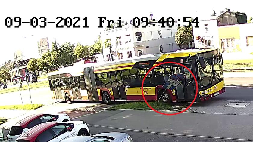 Kierowca autobusu trafił do szpitala