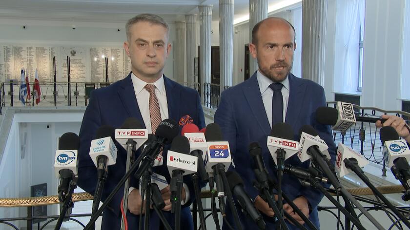 Left and KO submit a motion to dismiss Minister Błaszczak