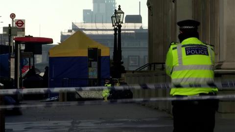 Interwencja policji w związku z atakiem na Moście Londyńskim. Wideo archiwalne
