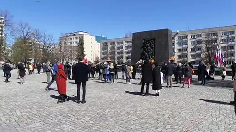 Wailing sirens marked the 77th anniversary of the Warsaw Ghetto Uprising