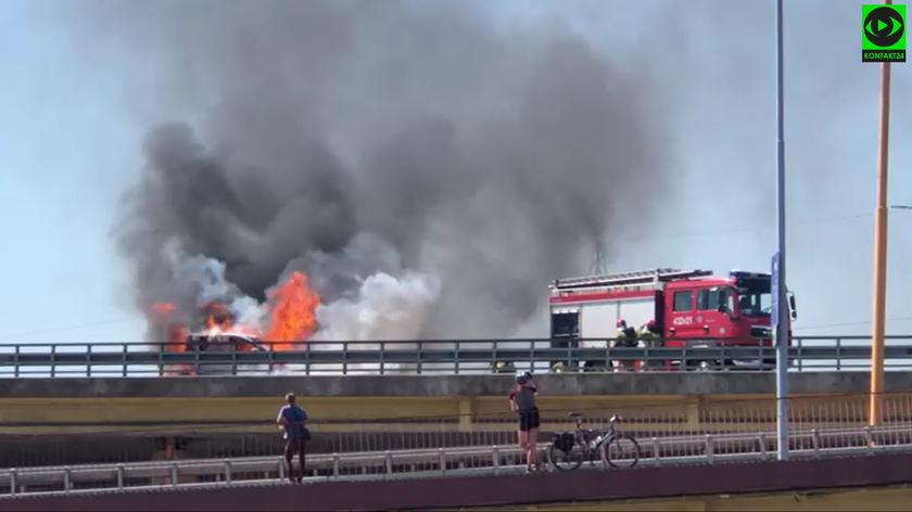 Pożar samochodu osobowego w Gdyni