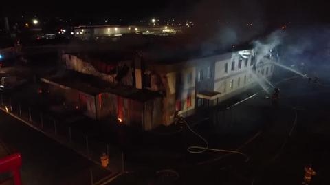 Gaszenie pożaru hali magazynowej w Lublinie