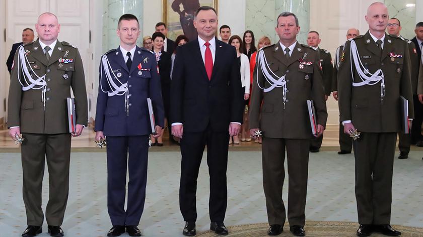 Cała uroczystość wręczenia nominacji generalskich w Pałacu Prezydenckim