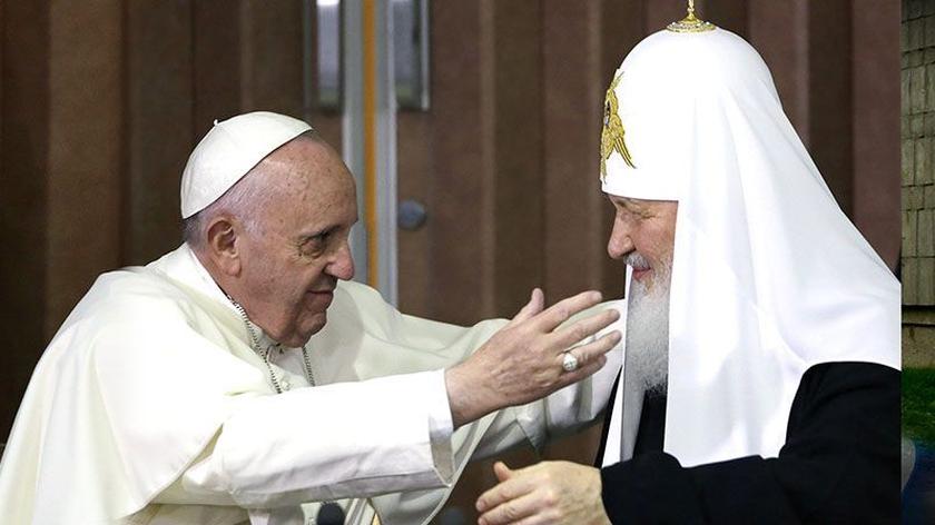 13.02.2016 | Papież i rosyjski patriarcha mówią o jedności chrześcijan. „By ruszyć naprzód, musimy iść razem”