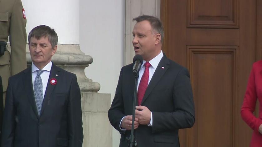 Prezydent podczas uroczystości związanych z Dniem Flagi RP oraz Dniem Polonii i Polaków za Granicą