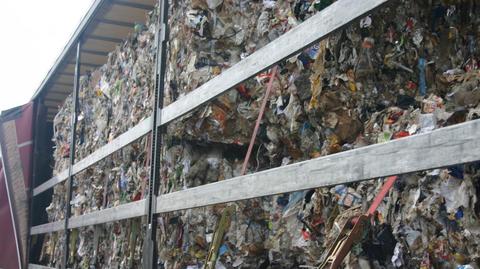 24 tony nielegalnych odpadów miały trafić do Polski