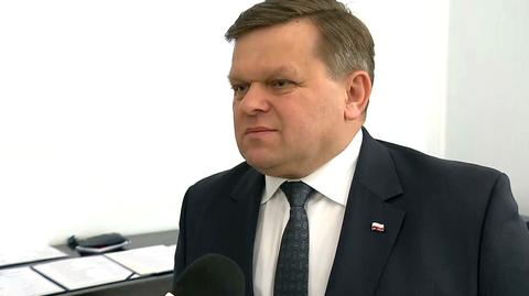 "Jesteśmy od tego, aby pewne sprawy załatwiać w kraju"

