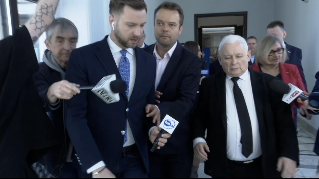 Kaczyński pytany o Obajtka, Błaszczak o zegarki