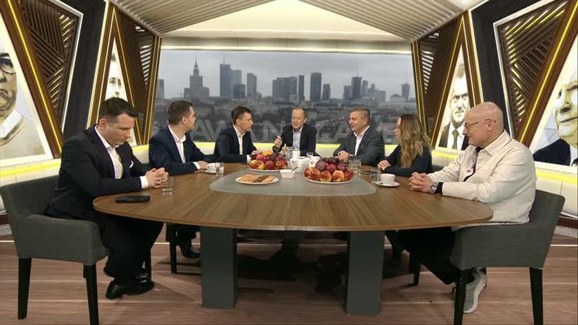 Schreiber o zakazie rejestrowania nowych samochodów spalinowych po 2035 roku: fatalny pomysł