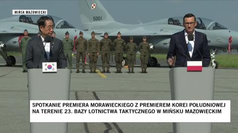Premierzy spotkali się na terenie 23. Bazy Lotnictwa Taktycznego w Mińsku Mazowieckim