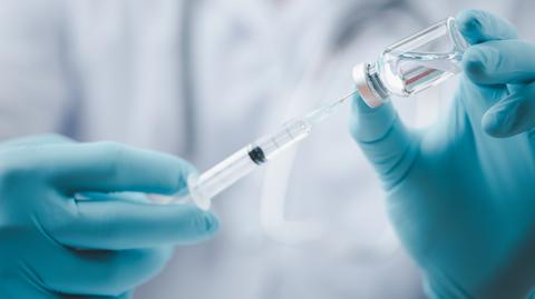 Tomków: zainteresowanie szczepionką przeciw grypie jest ogromne, ale to wynika nie tylko z pandemii
