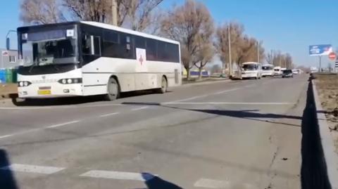 Autobusy wyjechały po mieszkańców Mariupola 