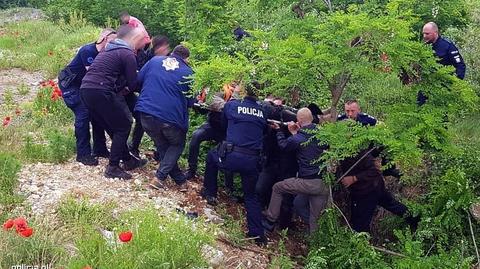 Serbski motocyklista uratowany w Kosowie przez polskich policjantów