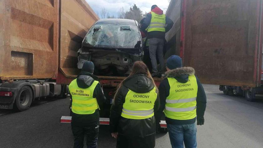 Świecko. Ponad dwie tony odpadów zatrzymane na polsko-niemieckiej granicy