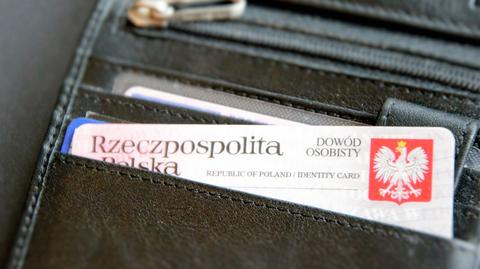 Polskie prawo nie dopuszcza transkrypcji zagranicznego aktu urodzenia par jednopłciowych (materiał "Polska i Świat z grudnia 2019)