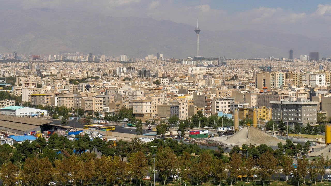 Media: eksplozje słyszane w pobliżu irańskiego miasta Isfahan, zawieszono loty