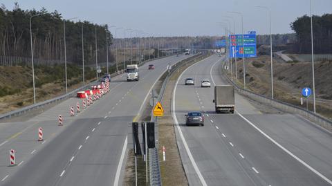 Malowanie pasów na autostradzie A1