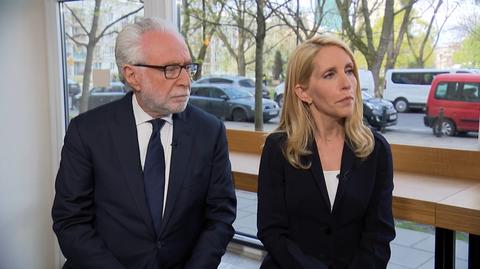 CNN's Dana Bash and Wolf Blitzer in an interview for TVN's Marcin Wrona