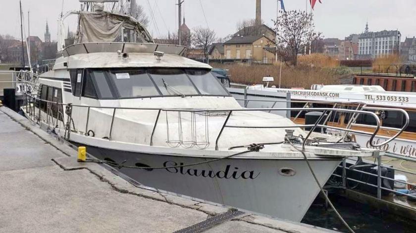 Jacht od 9 lat stoi w marinie i czeka na nowego właściciela