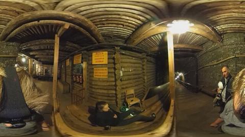 Podziemna zjeżdżalnia w kopalni soli - wideo 360 stopni
