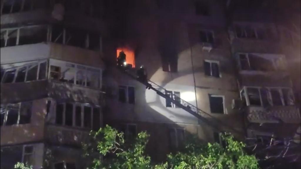 Skutki nocnego ataku dronów na Odessę