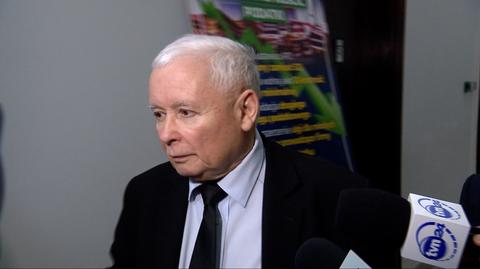 Kaczyński pytany o sytuację ciężarnych kobiet. Mówi o "wielkim oszustwie" i "propagandowym nadużyciu"