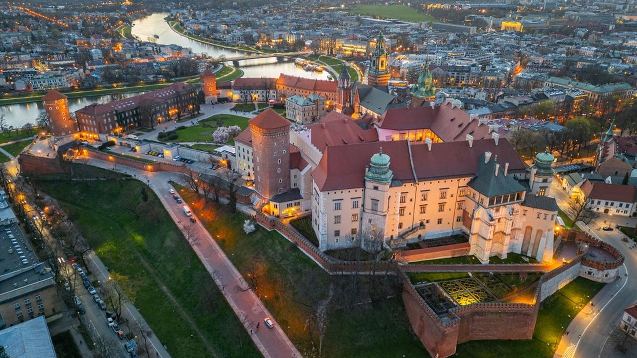 Ostatnie godziny kampanii w Krakowie. Relacja na żywo