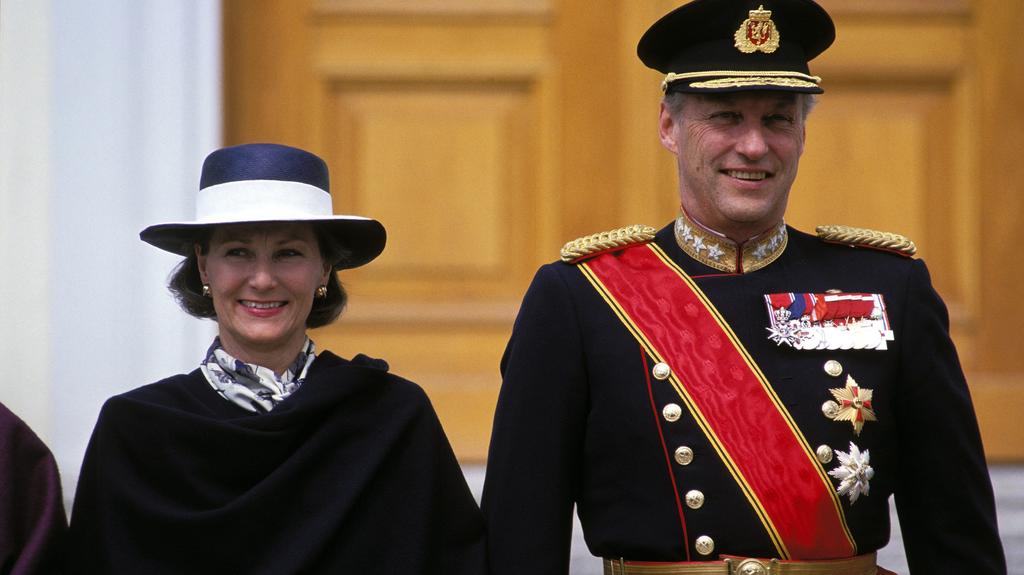 Norwegia żegna monarchę. Wspominają jego wielką miłość do "kobiety z ludu" 