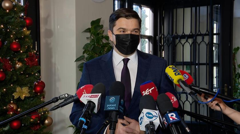 Andrusiewicz o decyzji prokuratury o umorzeniu postępowania w sprawie gróźb Brauna wobec Niedzielskiego: skandaliczna